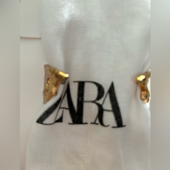 Zara Braclet - Picture 3 of 3